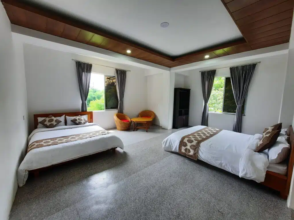 Keatel Crans Retreat Four bed room information 